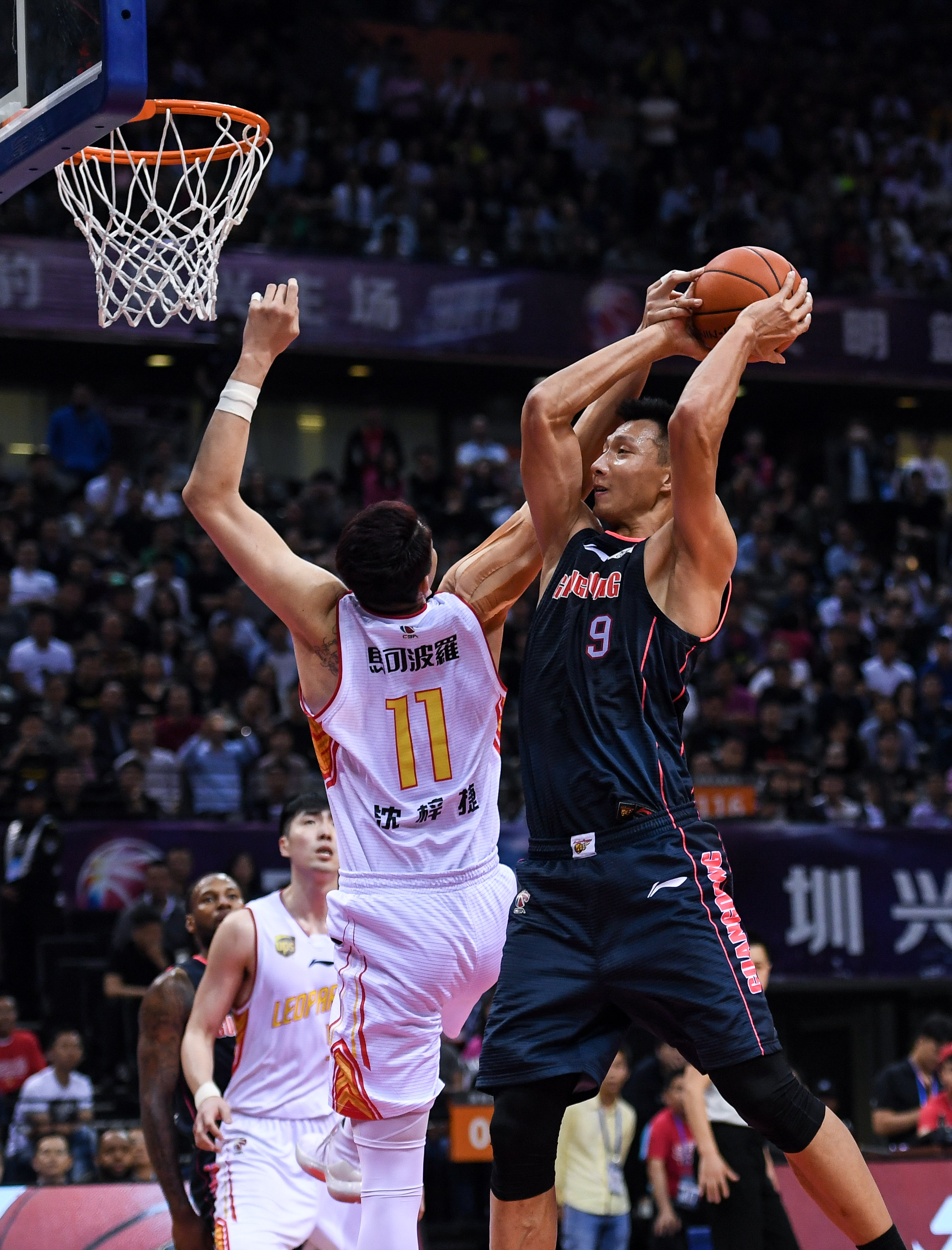 中场增添了 中场增添了