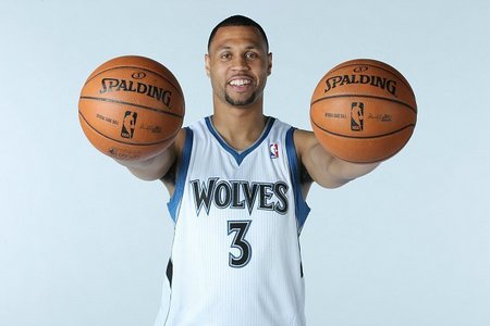 防守底角 防守底角